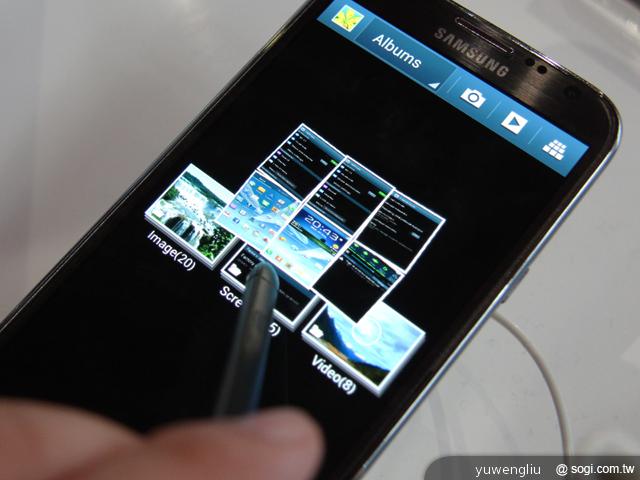 三星GALAXY Note 2跨界旗艦10月登台 功能搶先測【IFA 2012】 三星GALAXY Note 2跨界旗艦10月登台 功能搶先測【IFA 2012】