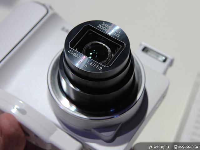 三星安卓相機GALAXY Camera德國實測【IFA 2012】 三星安卓相機GALAXY Camera德國實測【IFA 2012】