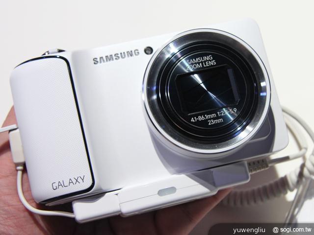 三星安卓相機GALAXY Camera德國實測【IFA 2012】 三星安卓相機GALAXY Camera德國實測【IFA 2012】