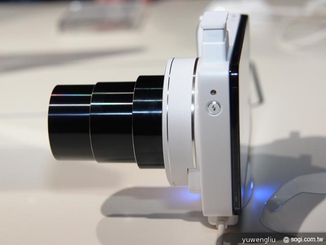 三星安卓相機GALAXY Camera德國實測【IFA 2012】 三星安卓相機GALAXY Camera德國實測【IFA 2012】