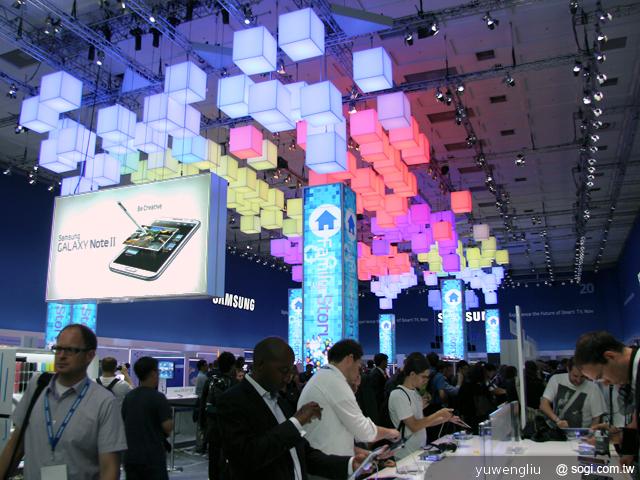 三星全產品IFA展出擊 主打智慧生活 Note2等新品受關注【IFA 2012】 三星全產品IFA展出擊 主打智慧生活 Note2等新品受關注【IFA 2012】