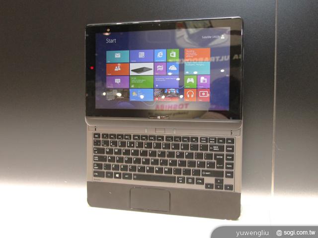 東芝推Win8滑蓋靓品U920t與安桌平板AT300、AT270【IFA 2012】 東芝推Win8滑蓋靓品U920t與安桌平板AT300、AT270【IFA 2012】