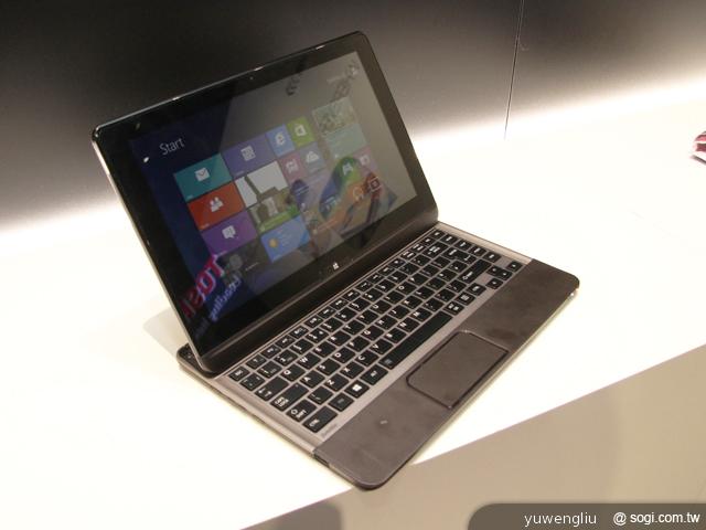 東芝推Win8滑蓋靓品U920t與安桌平板AT300、AT270【IFA 2012】 東芝推Win8滑蓋靓品U920t與安桌平板AT300、AT270【IFA 2012】