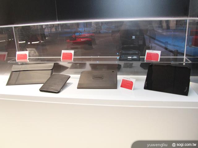 東芝推Win8滑蓋靓品U920t與安桌平板AT300、AT270【IFA 2012】 東芝推Win8滑蓋靓品U920t與安桌平板AT300、AT270【IFA 2012】