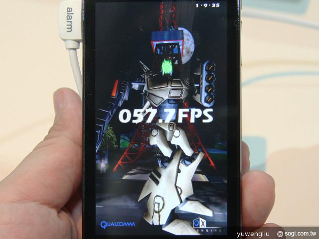 Sony手機、平板新機齊發 Xperia TX 十月登台【IFA 2012】 Sony手機、平板新機齊發 Xperia TX 十月登台【IFA 2012】