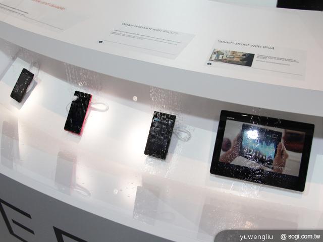 Sony手機、平板新機齊發 Xperia TX 十月登台【IFA 2012】 Sony手機、平板新機齊發 Xperia TX 十月登台【IFA 2012】