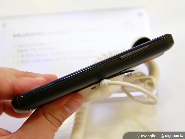 華為Ascend D1 Quad XL四核旗艦 效能實測好強悍【IFA 2012】 華為Ascend D1 Quad XL四核旗艦 效能實測好強悍【IFA 2012】