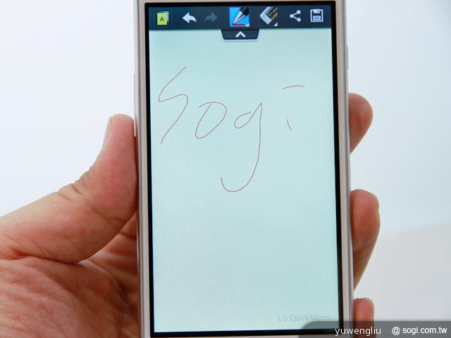 4.7吋中階新秀LG Optimus L9 德國實測【IFA 2012】 4.7吋中階新秀LG Optimus L9 德國實測【IFA 2012】