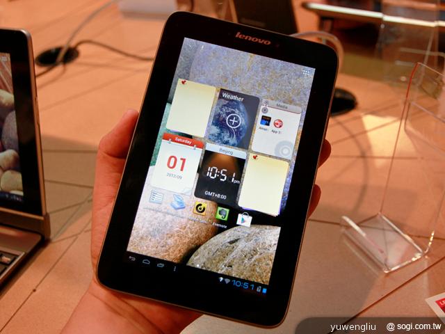 聯想展出IdeaTab安卓平板新品、Win8筆電Yoga【IFA 2012】 聯想展出IdeaTab安卓平板新品、Win8筆電Yoga【IFA 2012】