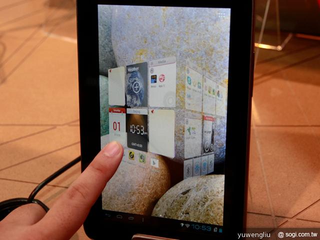 聯想展出IdeaTab安卓平板新品、Win8筆電Yoga【IFA 2012】 聯想展出IdeaTab安卓平板新品、Win8筆電Yoga【IFA 2012】