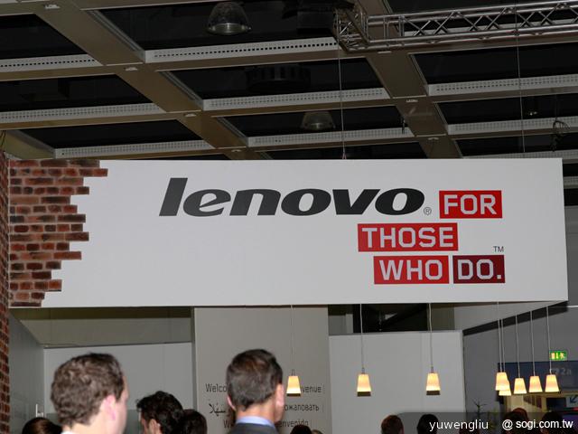 聯想展出IdeaTab安卓平板新品、Win8筆電Yoga【IFA 2012】 聯想展出IdeaTab安卓平板新品、Win8筆電Yoga【IFA 2012】