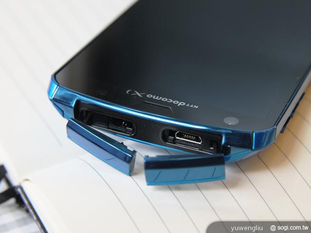 Fujitsu ARROWS X F-10D疾速四核防水智慧機 Fujitsu ARROWS X F-10D疾速四核防水智慧機