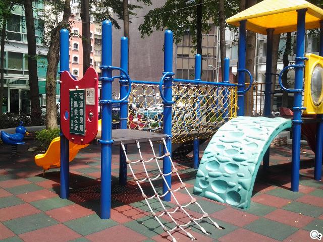 三星GALAXY Ace A＋i619平價亞太智慧輕選擇