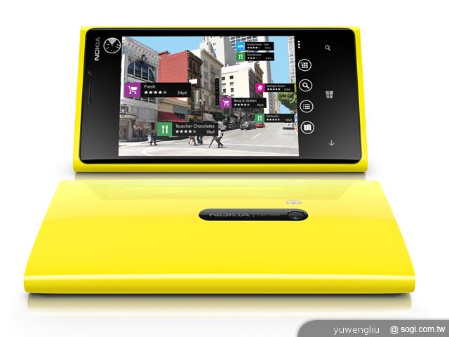 諾基亞Lumia 920、820微軟新機發表 年底前上市 諾基亞Lumia 920、820微軟新機發表 年底前上市