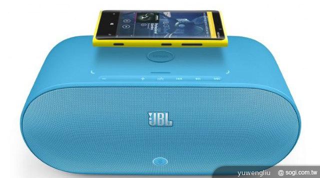 諾基亞Lumia 920、820微軟新機發表 年底前上市 諾基亞Lumia 920、820微軟新機發表 年底前上市