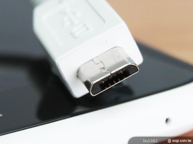 JUC600魔鏡控制器 讓電腦也能控制HTC等安卓手機 JUC600魔鏡控制器 讓電腦也能控制HTC等安卓手機