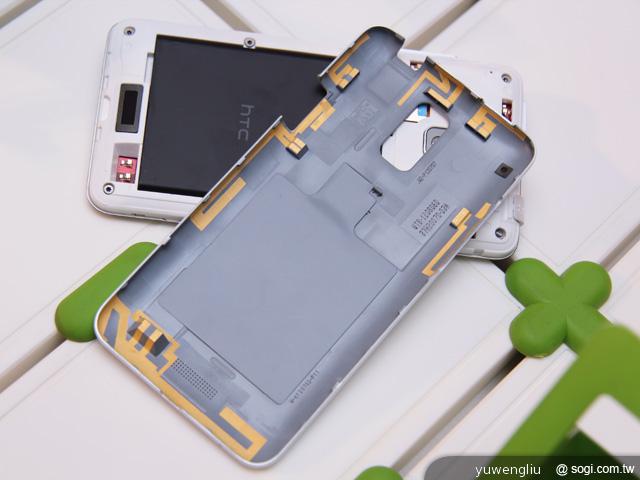 日本人氣機種HTC J登台 空機16900 乃木坂46代言 日本人氣機種HTC J登台 空機16900 乃木坂46代言