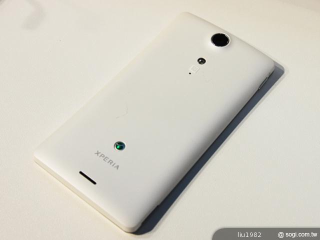 索尼新旗艦Xperia TX、Xperia T外觀與功能速看 索尼新旗艦Xperia TX、Xperia T外觀與功能速看