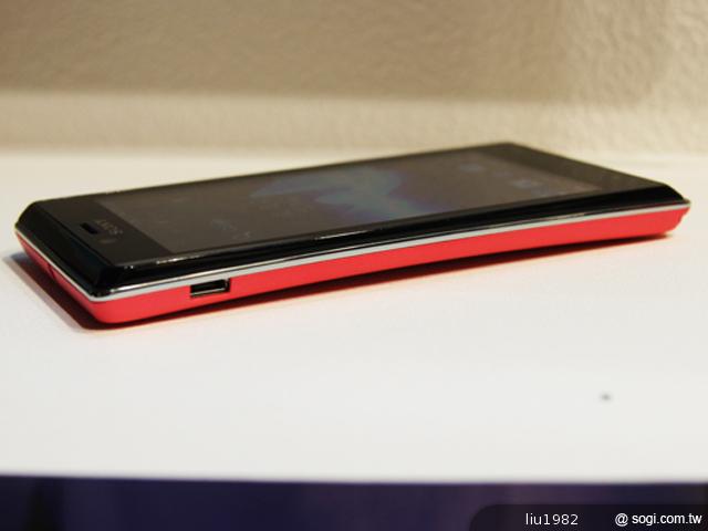 Sony Xperia J平價輕薄智慧機 最快10月台灣推出 Sony Xperia J平價輕薄智慧機 最快10月台灣推出