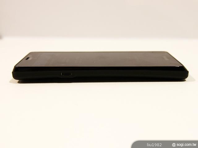 索尼新旗艦Xperia TX、Xperia T外觀與功能速看 索尼新旗艦Xperia TX、Xperia T外觀與功能速看