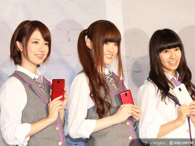 偶像團體「乃木坂46」空降台灣 代言HTC J手機吸買氣 偶像團體「乃木坂46」空降台灣 代言HTC J手機吸買氣