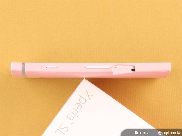 Sony Xperia SL LT26ii 雙核4.3吋美型智慧機 Sony Xperia SL LT26ii 雙核4.3吋美型智慧機