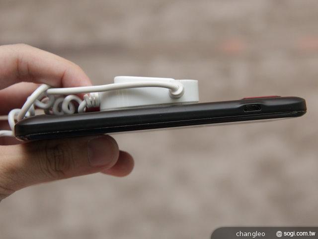 華為Ascend D1 Quad 四核旗艦 深圳搶先測! 華為Ascend D1 Quad 四核旗艦 深圳搶先測!