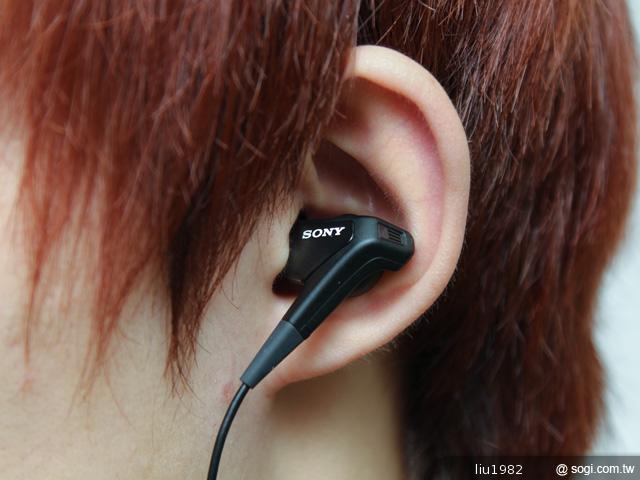 索尼XBA-NC85D 輕巧長效降噪耳機 音樂不間斷 索尼XBA-NC85D 輕巧長效降噪耳機 音樂不間斷