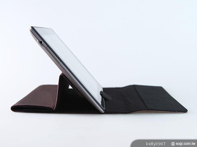 【新色】ASUS PadFone變形手機尊爵黑 典雅登場 【新色】ASUS PadFone變形手機尊爵黑 典雅登場