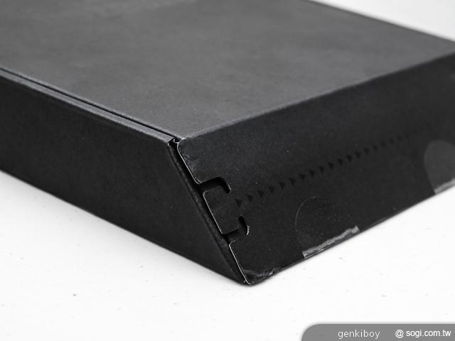 亞馬遜Kindle Fire、HD 7吋平板新舊款外觀速覽