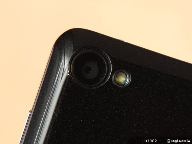 RYOMA M1S 主打台灣製造的萬元有找雙核手機 RYOMA M1S 主打台灣製造的萬元有找雙核手機