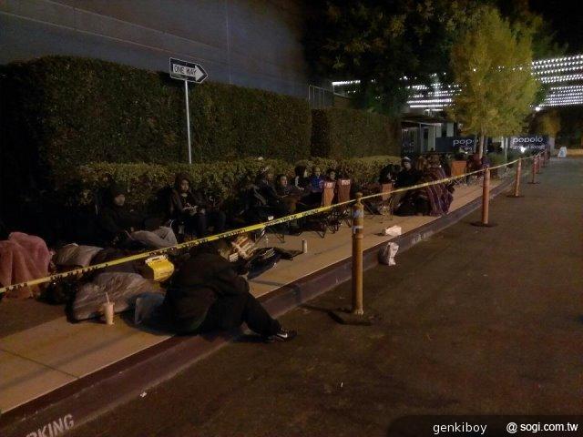 Apple iPhone 5開賣 美國實況直擊轉播 Apple iPhone 5開賣 美國實況直擊轉播