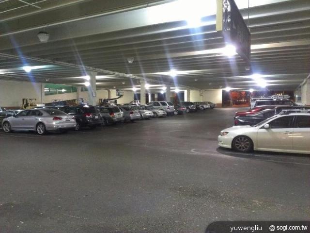 Apple iPhone 5開賣 美國實況直擊轉播 Apple iPhone 5開賣 美國實況直擊轉播