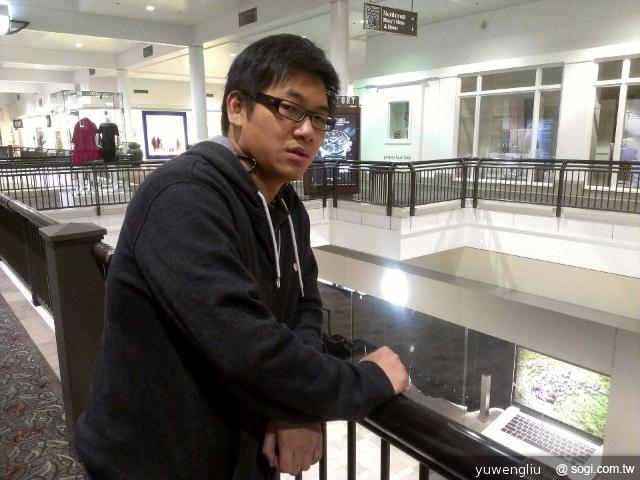 Apple iPhone 5開賣 美國實況直擊轉播 Apple iPhone 5開賣 美國實況直擊轉播