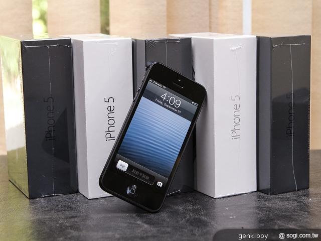 【開箱】Apple iPhone 5美國首賣簡易開箱測試 【開箱】Apple iPhone 5美國首賣簡易開箱測試