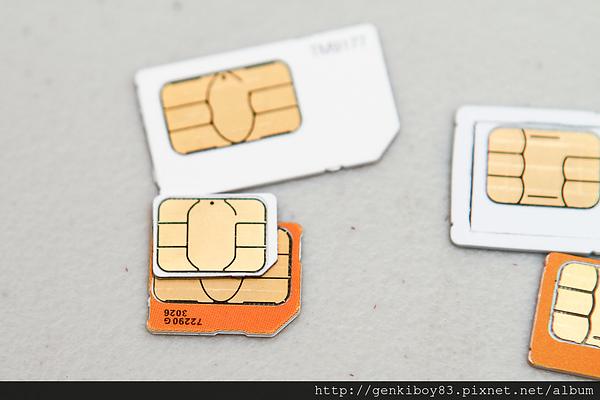 iPhone 5 Nano-SIM 卡剪裁手工藝教學