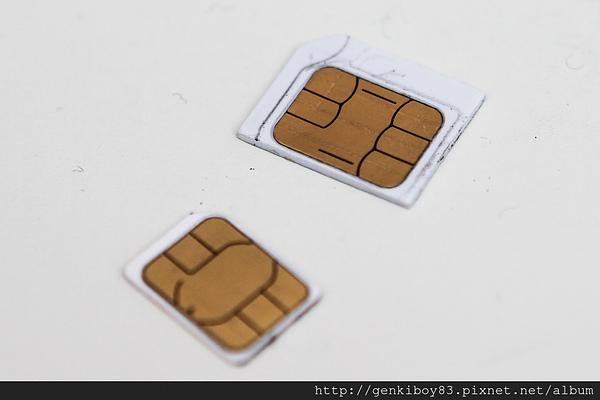 iPhone 5 Nano-SIM 卡剪裁手工藝教學