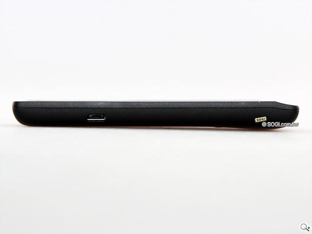 3.5吋輕巧娛樂機Sony Xperia miro 主打社群功能 3.5吋輕巧娛樂機Sony Xperia miro 主打社群功能