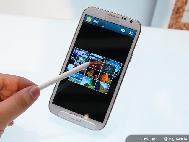 三星GALAXY Note2預購開跑 十月出貨 單機22900起 三星GALAXY Note2預購開跑 十月出貨 單機22900起