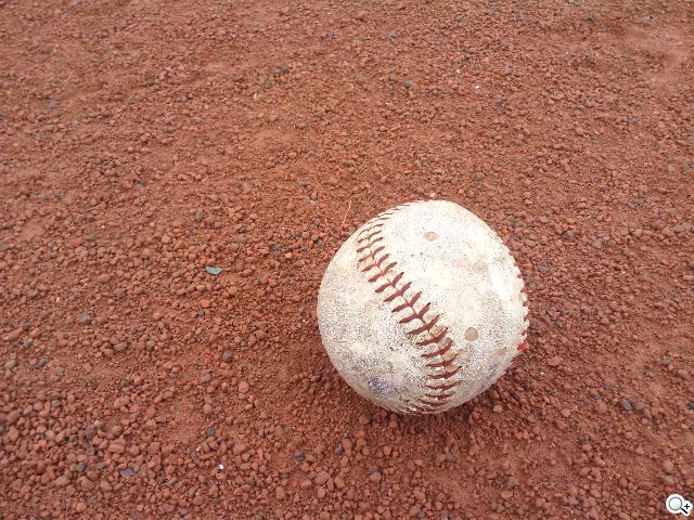 4.5吋2.5D圓弧面玻璃螢幕 夏普SH631W雙核機 4.5吋2.5D圓弧面玻璃螢幕 夏普SH631W雙核機