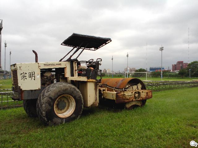 4.5吋2.5D圓弧面玻璃螢幕 夏普SH631W雙核機 4.5吋2.5D圓弧面玻璃螢幕 夏普SH631W雙核機