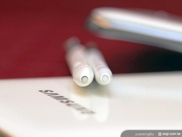 【外觀圖賞】三星GALAXY Note2、Note、S3外型比一比 【外觀圖賞】三星GALAXY Note2、Note、S3外型比一比