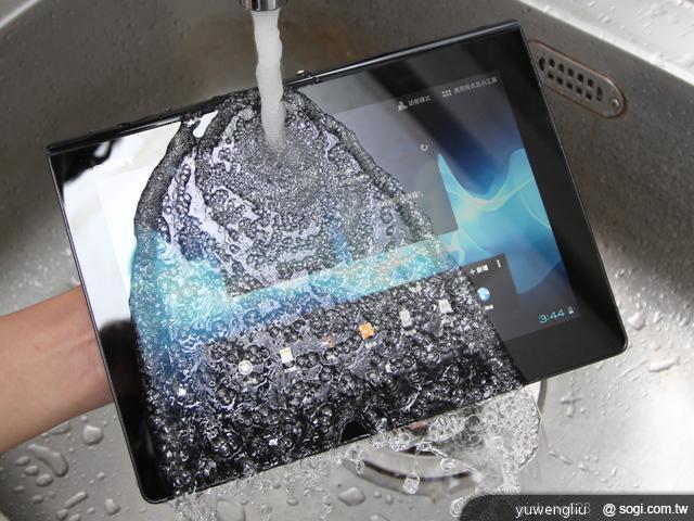索尼Xperia Tablet S發生重大防水瑕疵 原廠停售召修 索尼Xperia Tablet S發生重大防水瑕疵 原廠停售召修