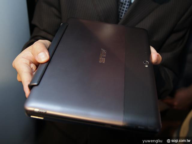 華碩Win8/RT平板攻入美國AT&T 傳10/12現身台灣 華碩Win8/RT平板攻入美國AT&T 傳10/12現身台灣