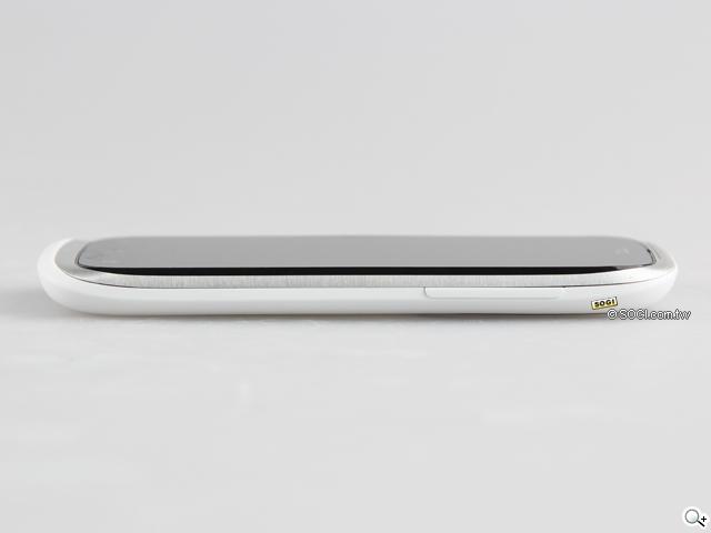 搭載Beats Audio音效的中階智慧機 HTC Desire X 搭載Beats Audio音效的中階智慧機 HTC Desire X