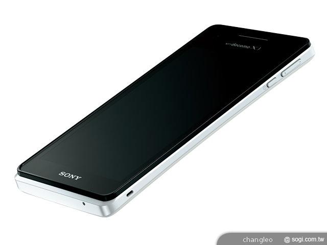 索尼推Xperia V日版機種Xperia AX SO-01E 索尼推Xperia V日版機種Xperia AX SO-01E