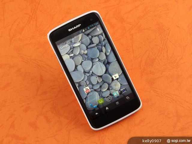 Sharp SH630E亞太智慧新秀 雙卡雙待雙核心！