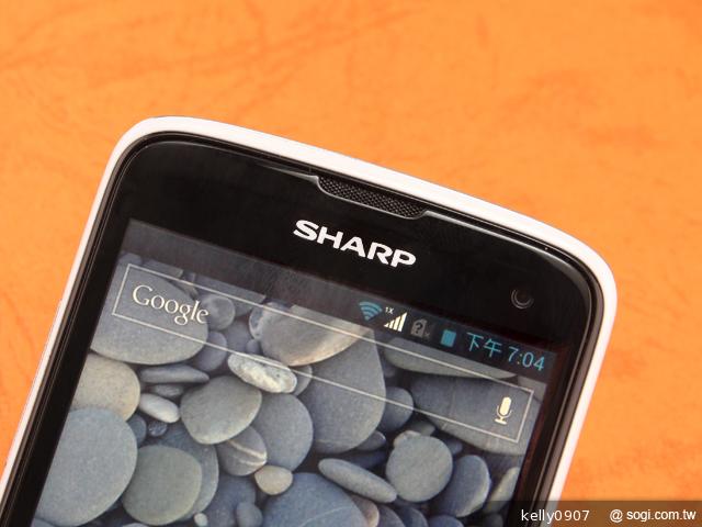 Sharp SH630E亞太智慧新秀 雙卡雙待雙核心！