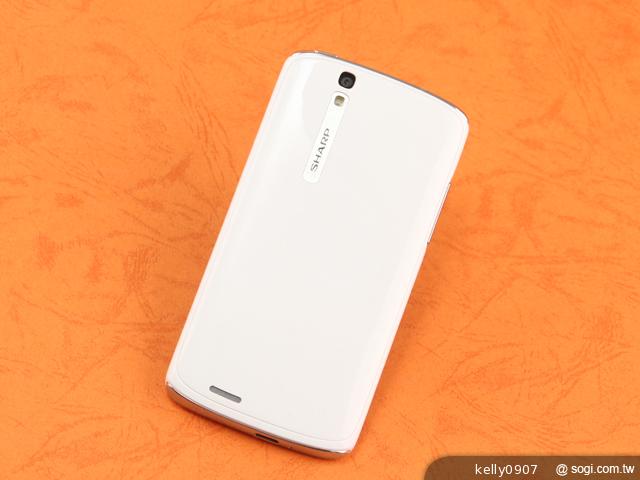 Sharp SH630E亞太智慧新秀 雙卡雙待雙核心！