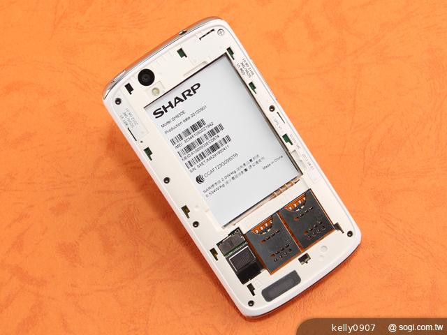 Sharp SH630E亞太智慧新秀 雙卡雙待雙核心！
